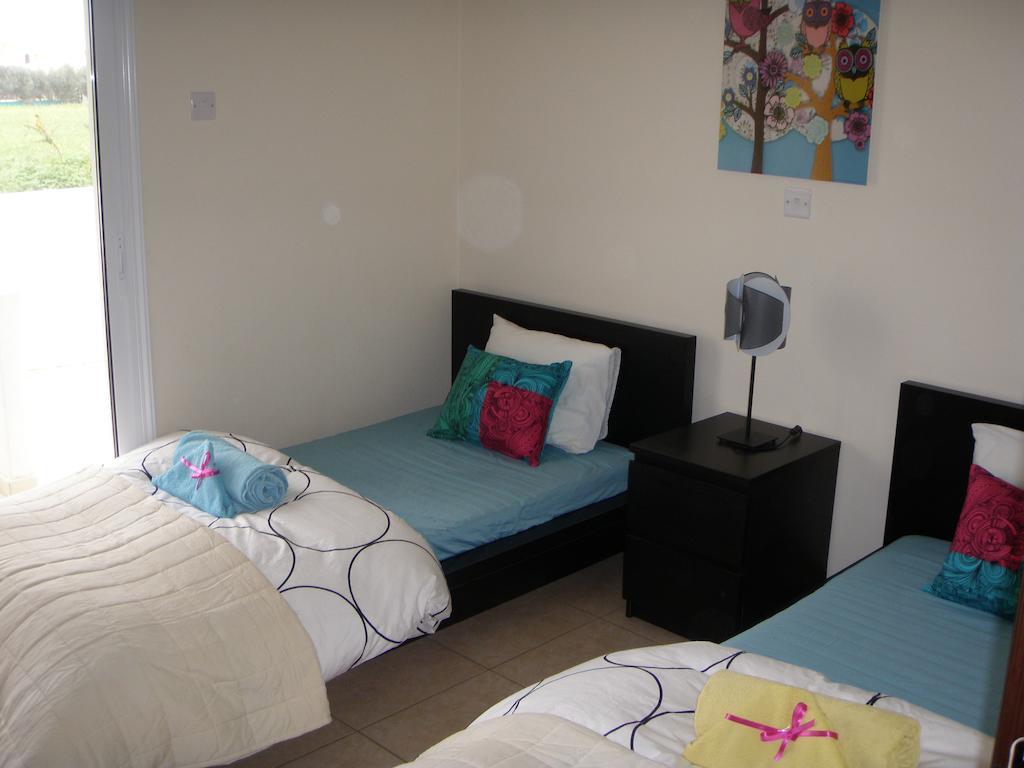 Mythical Sands Resort Ilona Apartment For Families Protaras Oda fotoğraf